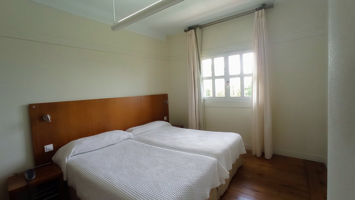 Acompañado de amigos, con tu pareja, por trabajo o solo, en Las Carolinas descubrirás el paraíso de tranquilidad que tanto deseas. ¿Quién se apunta? 🏡🌾
👉 Reserva en el 942 03 34 02 o lascarolinasgarden.com