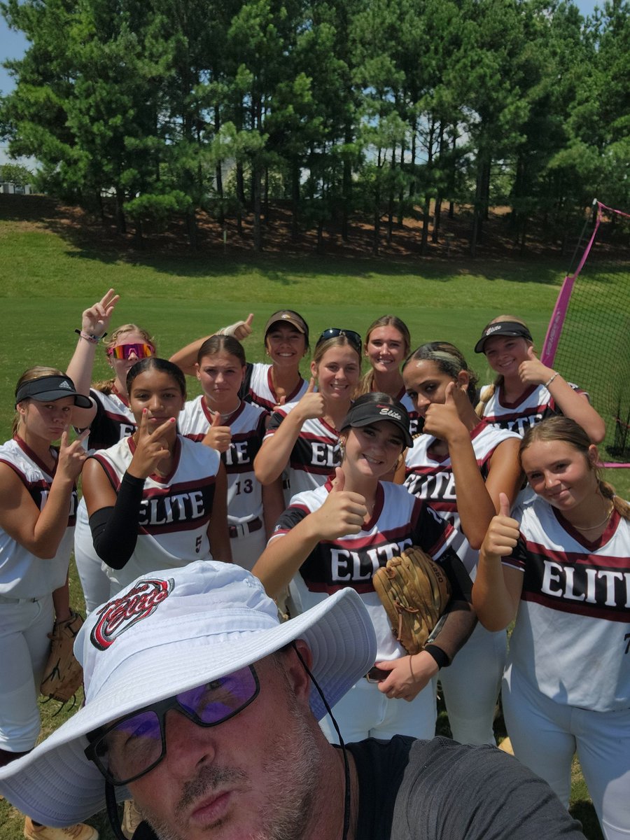 EliteGulick09's tweet image. And that&apos;s a wrap for our Summer Season Finished 4-2 @CarEliteNCorg Summer Showcase and a overall record of 33-9-3 small Break ahead then roll into a Tough Fall 16u schedule Proud of this Group#BeElite #GetBigDoWork 
#BuiltDifferent 
@CoastRecruits @LineDsoftball 
@ExtraInningSB