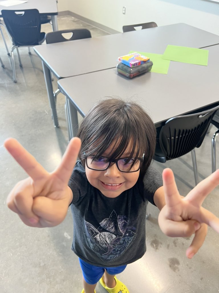 I had the littlest helper get ready for Comal U this week! #comalu24