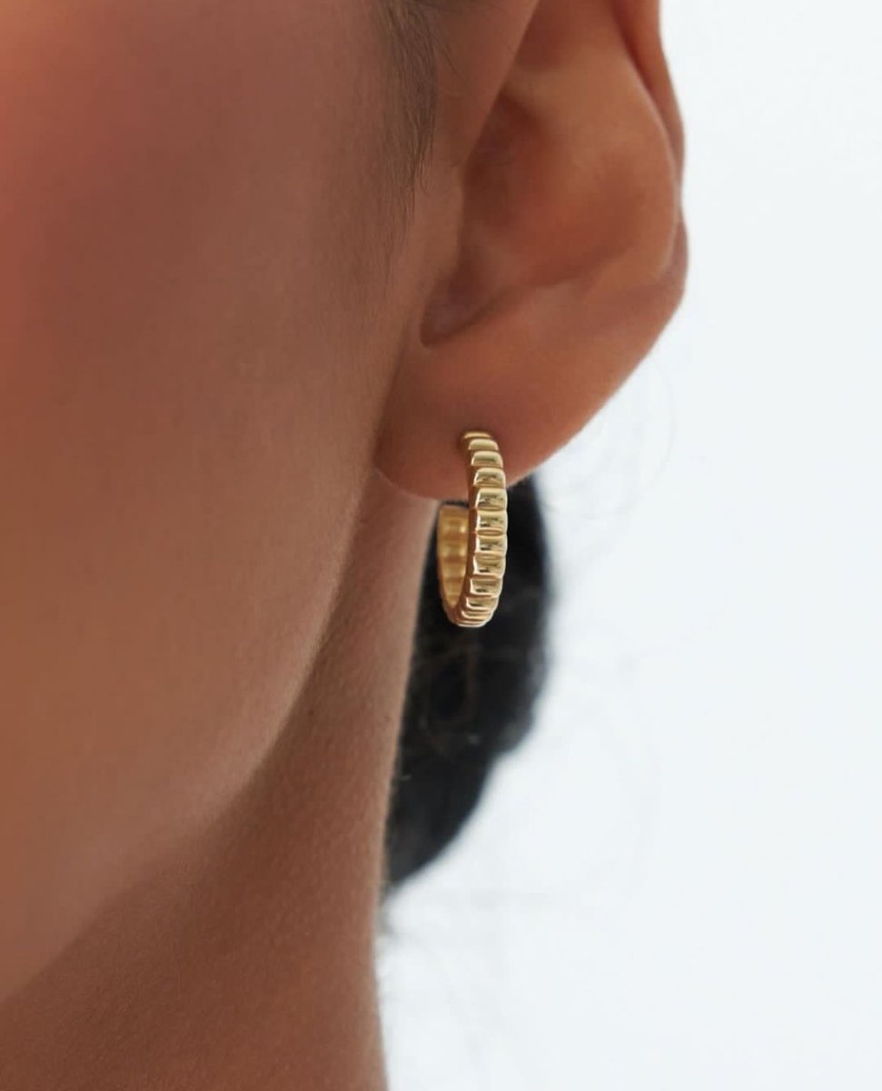 HuttonV's tweet image. 