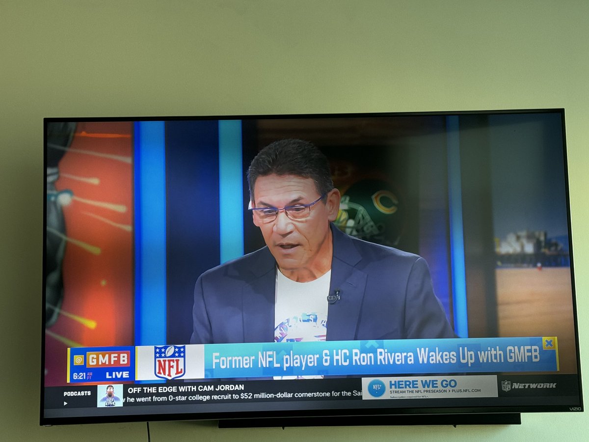 LifeofKM's tweet image. Great to see @RiverboatRonHC back on TV talking about football!