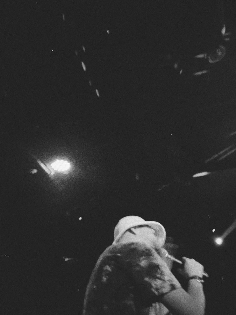 mamushi_info's tweet photo. Thank you for always having a great time with us.
@southside_covan 

📸Photo by @f0lk94 
⁡
#TOSHI蝮 #COVAN #HIPHOP #日本語ラップ https://t.co/eoAvD9kA4y