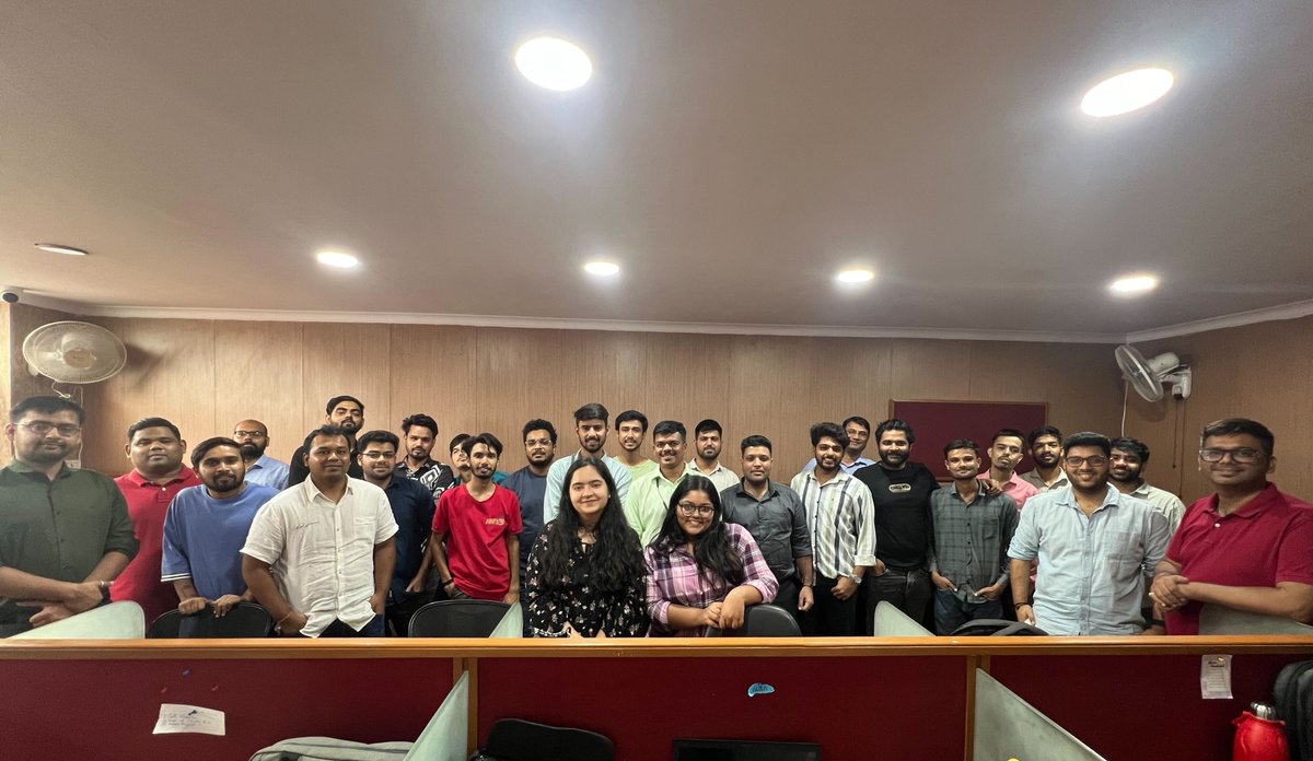 Metadrob_'s tweet photo. Almost a year ago, Metadrob was honored as one of India's Great Workplaces to Shape Your Career by Business Connect. Today, we're expanding faster than ever, thanks to our phenomenal team!🏆 
#WorkCulture #TeamSuccess #BusinessConnect https://t.co/mhsTGvw4mT