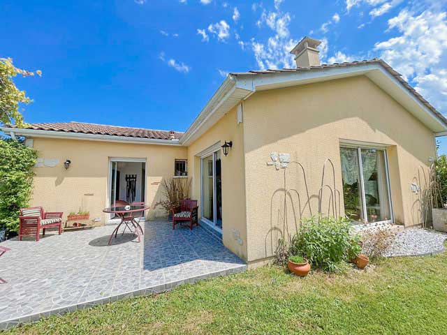 French Property News tweet media