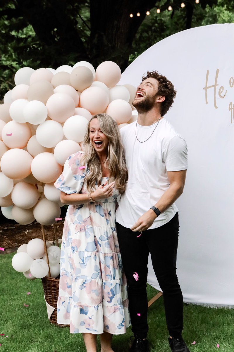 Kelsey Wingert-Linch tweet media