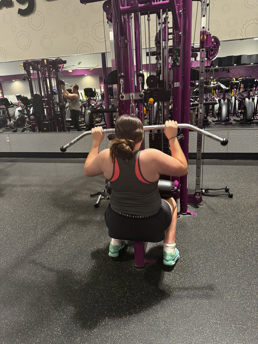specialkk75's tweet photo. Never miss a Monday! 💪🏻
#workethic #ToeTheLine #RubioLongsnapper
@PlanetFitness https://t.co/P04PYRbFUG