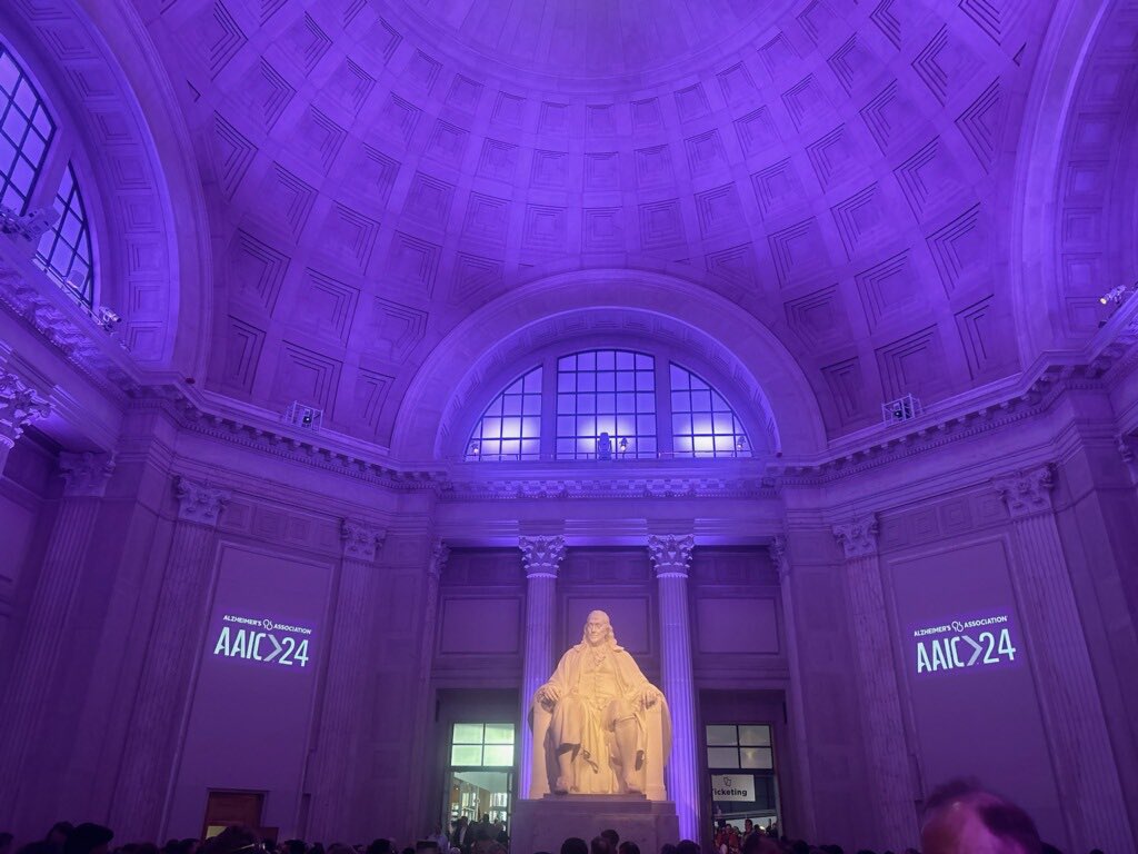 Successful first day yesterday at #AAIC2024 - we love seeing our city lit up in purple!! The Cognitive Neuropsychology Lab is energized for Day 2! #AAIC24