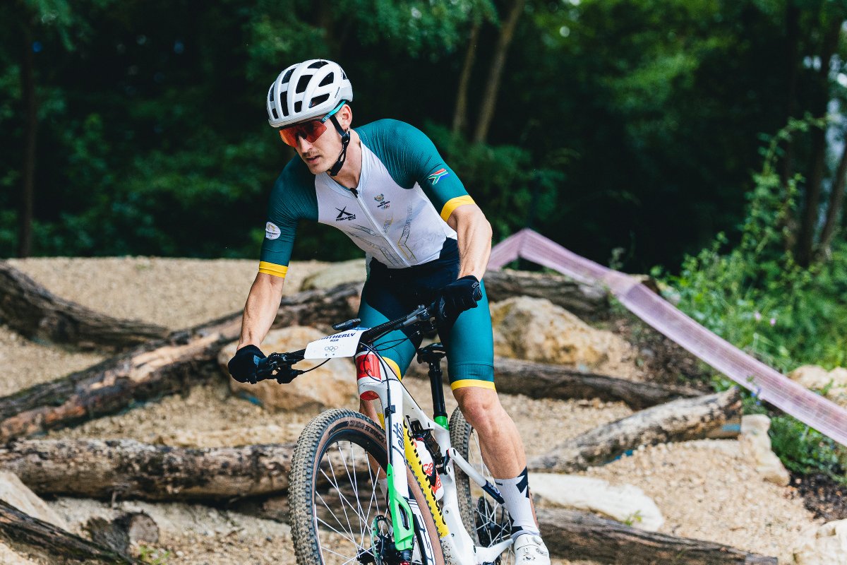 South Africa's first ever <a href="/Olympics/">The Olympic Games</a> medal in Mountain Bike!

What a result for Alan Hatherly 🥉

#MountainBike #Paris2024 #OlympicCycling #Cycling