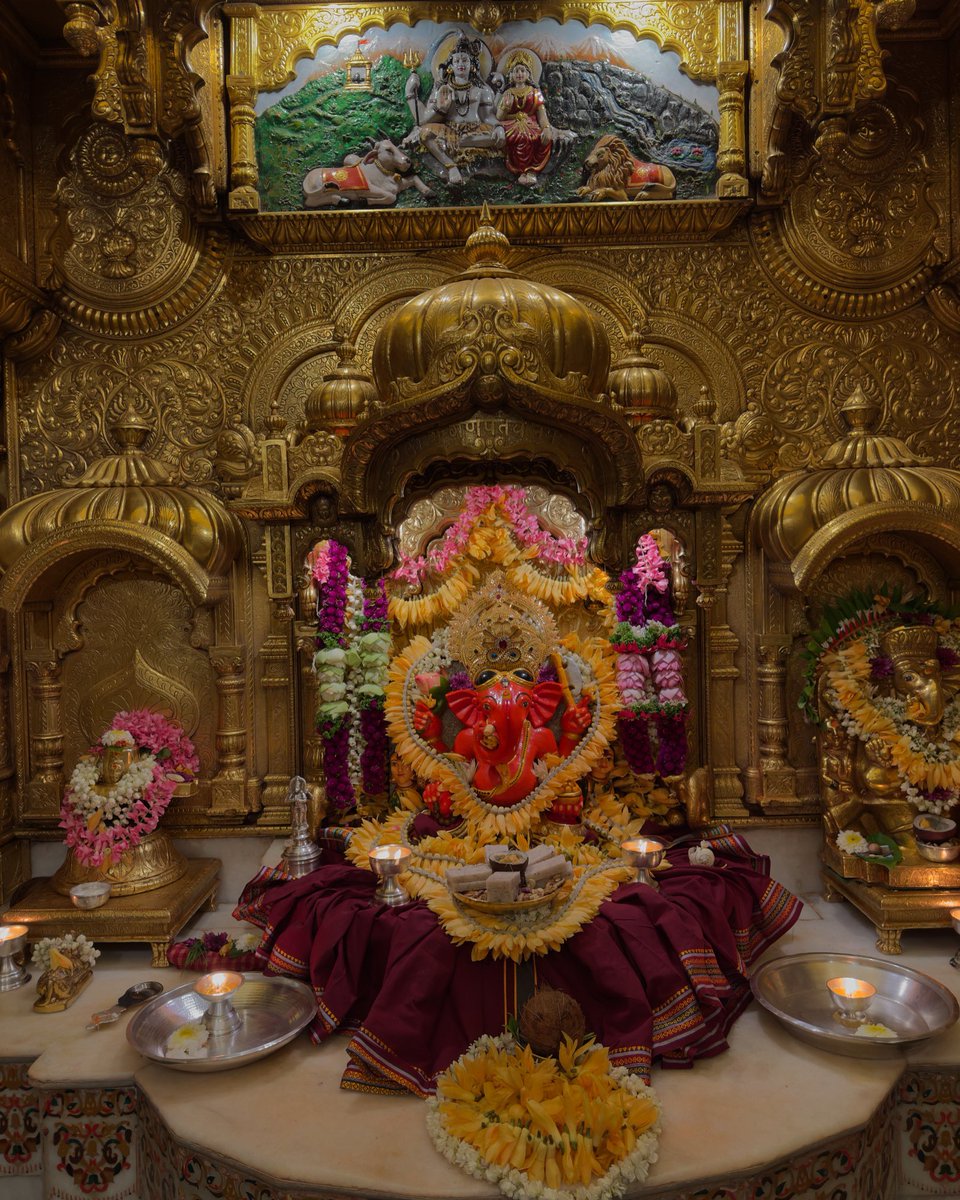 🙏 गणपती  बाप्पा मोरया 🌺मंगलमूर्ती मोरया 🙏२९/०७/२०२४
🙏Ganapati Bappa Moraya 🌺 Mangalmurti Moraya  🙏29/07/2024