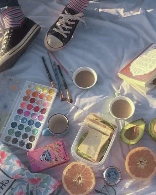 999BERRIES's tweet image. Je suis curieuse. Écrivez votre prénom + aesthetic core sur la barre de recherche de Pinterest et prenez les 4 premières photos. Voilà pour moi.