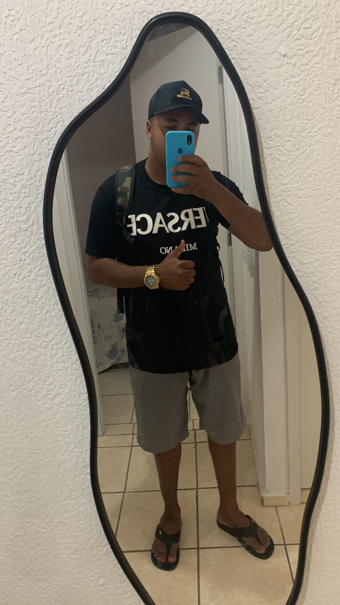 Segunda feira de muita Paz ✌️ 🥰❤️🕊️