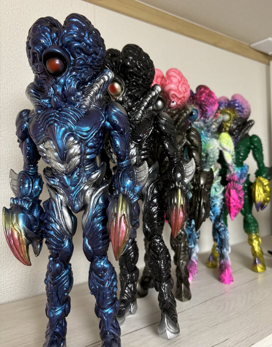 中古 MAXTOY ザム星人(グリーン) 墓場の画廊 7月3日(水)18時より抽選開始】【MAXTOY】ザム星人(グリーン)が