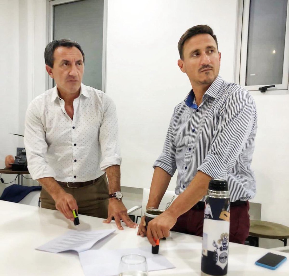 #Deportivo7a0

#CGE #GELP 🐺 ☎️ <a href="/JPArrien/">JPA</a> “Nos quieren desestabilizar, Gauna gestionó todos los refuerzo que pidió el DT, en estos días vamos a cerrar 2 o 3 nombres importantes”
“Perder con #EDLP nos duele pero es algo lógico, estamos ordenando el club”