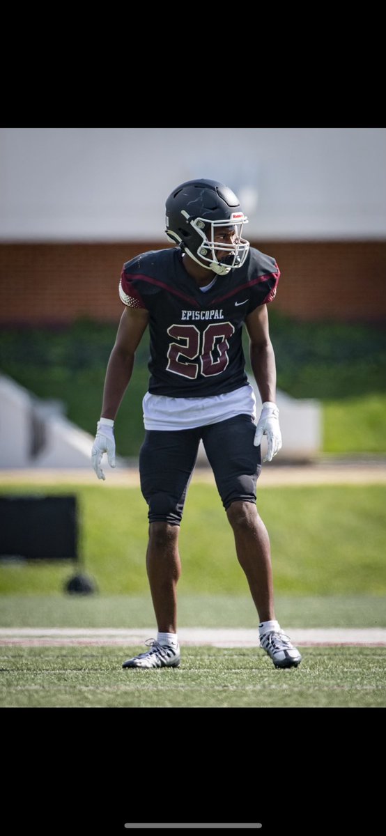 🐉 🐉 Welcome to SG Football, <a href="/TheBrysonCarter/">BRYSON CARTER</a> ! Our already-legit defense just got better with your commitment to our team! 🏈 🏈
C/O ‘25 FS/SS 6’2” 185 lbs  

hudl.com/v/2McsP7