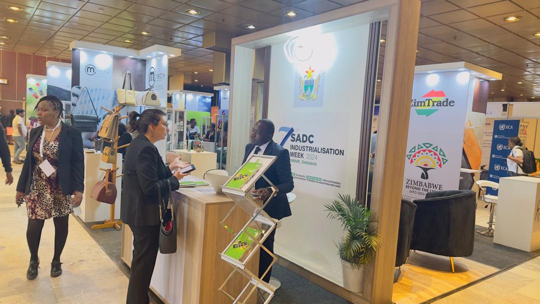 First day of the #SADC Industrialization Week went well. Our SME's saw multiple visitors admiring their works. Setting them up for a successful week of trading. #EnergizingExports