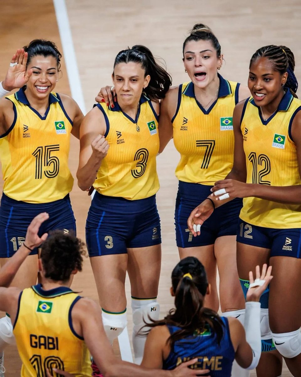 tmjlua's tweet photo. AS MAIORES DO MUNDO, PERFEITAS DEMAIS https://t.co/2KFfJUIfKU