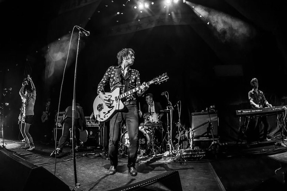 Great shot of @JimJonesAllStars Huge thanks to @pitcher_post  📸 
Was anyone lucky enough to see them playing with The Black Crowes, on the Shake Your Money Maker Tour? Alchemy at work.