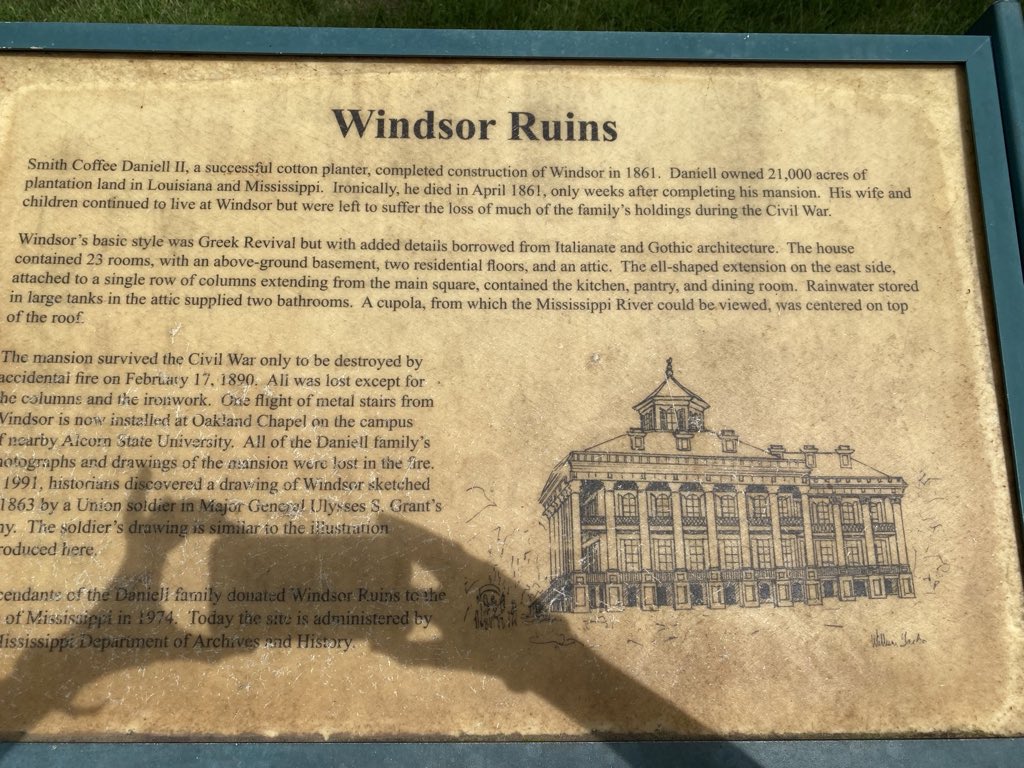 CollinaClaire's tweet photo. #windsorruins #portgibson https://t.co/Rf0HskaV8D