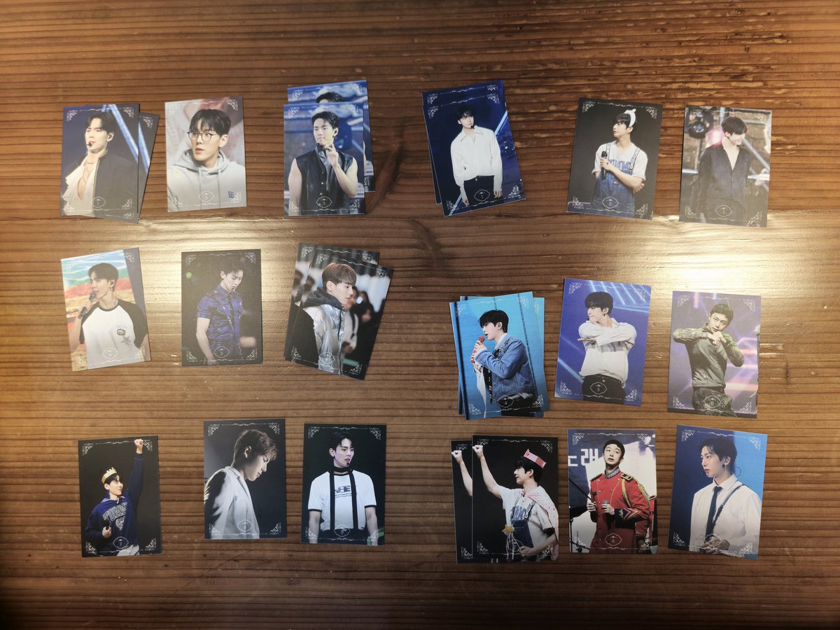 벽이고 사이드고 1.2층 사방에
애들 사진 가득이라 눈이 너무 행복했던😇
혼자 조용히 갔다 사방에 트레카 요정 분들이 함께해서
1등은 못했지만 미니 포스터 겟하고
기분좋게 보고 갑니다🙋‍♀️🙋‍♀️ 

#Swirls_of_Halcyon 
#평온한소용돌이안의_셔누형원