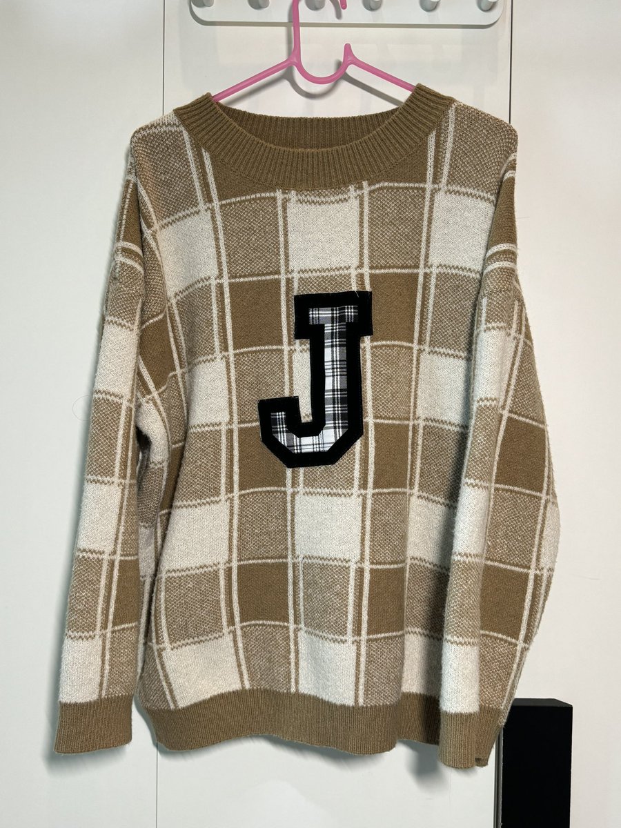 🧶วันนี้เดี๋ยวมีของมาลงนิดหน่อย ค่า เป็นพวก เสื้อกระเป๋า ของน่ารักจุ๊กจิ๊กค่ะ✨😽⭐️

เริ่มลง 22.00 น. (วันนี้ค่า)

💌 ค่าส่งเหมา 40 ค่า รี+ปัก -10฿

#ส่งต่อcintage #ส่งต่อstylist #ส่งต่อเสื้อผ้ามือสอง #stylistshop #cintageshop #ส่งต่อเสื้อผ้ามือ2 #โล๊ะตู้ #เสื้อผ้ามือสองสภาพดี