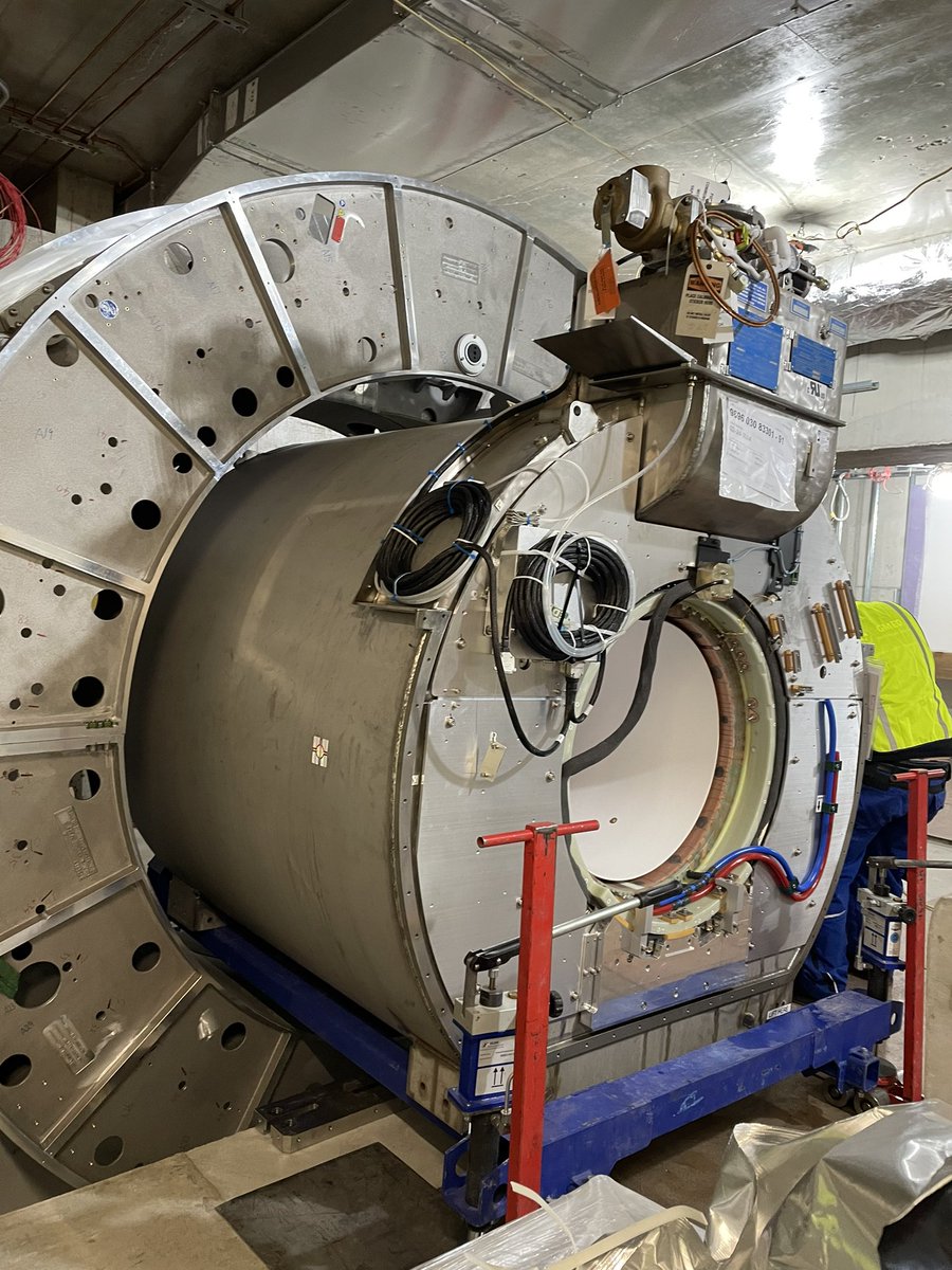 MeralRey's tweet image. Excited to have seen the delivery of the #ElektaUnity for the new Jack and Sheryl Morris Cancer Center in New Brunswick, NJ.  The Unity offers unparalleled accuracy in targeting tumors while sparing healthy tissue, #adaptivetherapy, thanks to its advanced MRI capability.