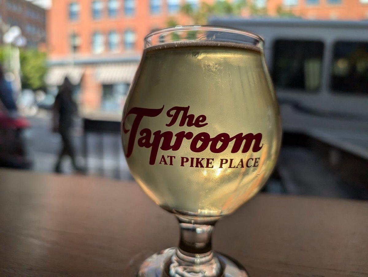 Ruastin @ ? tweet media