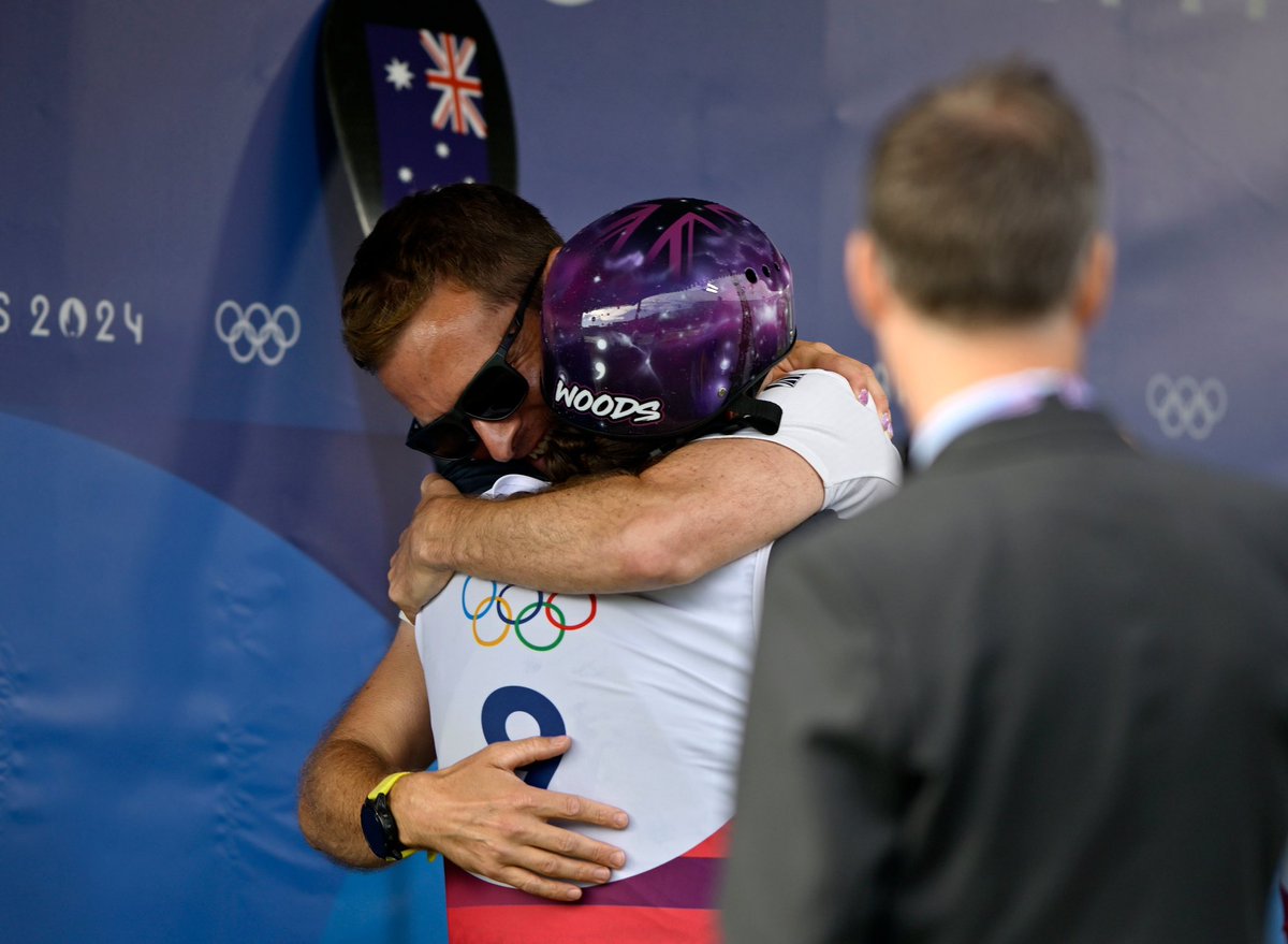 Olympic Bronze Medalist 🥉🥹❤️
Still feels surreal ❤️