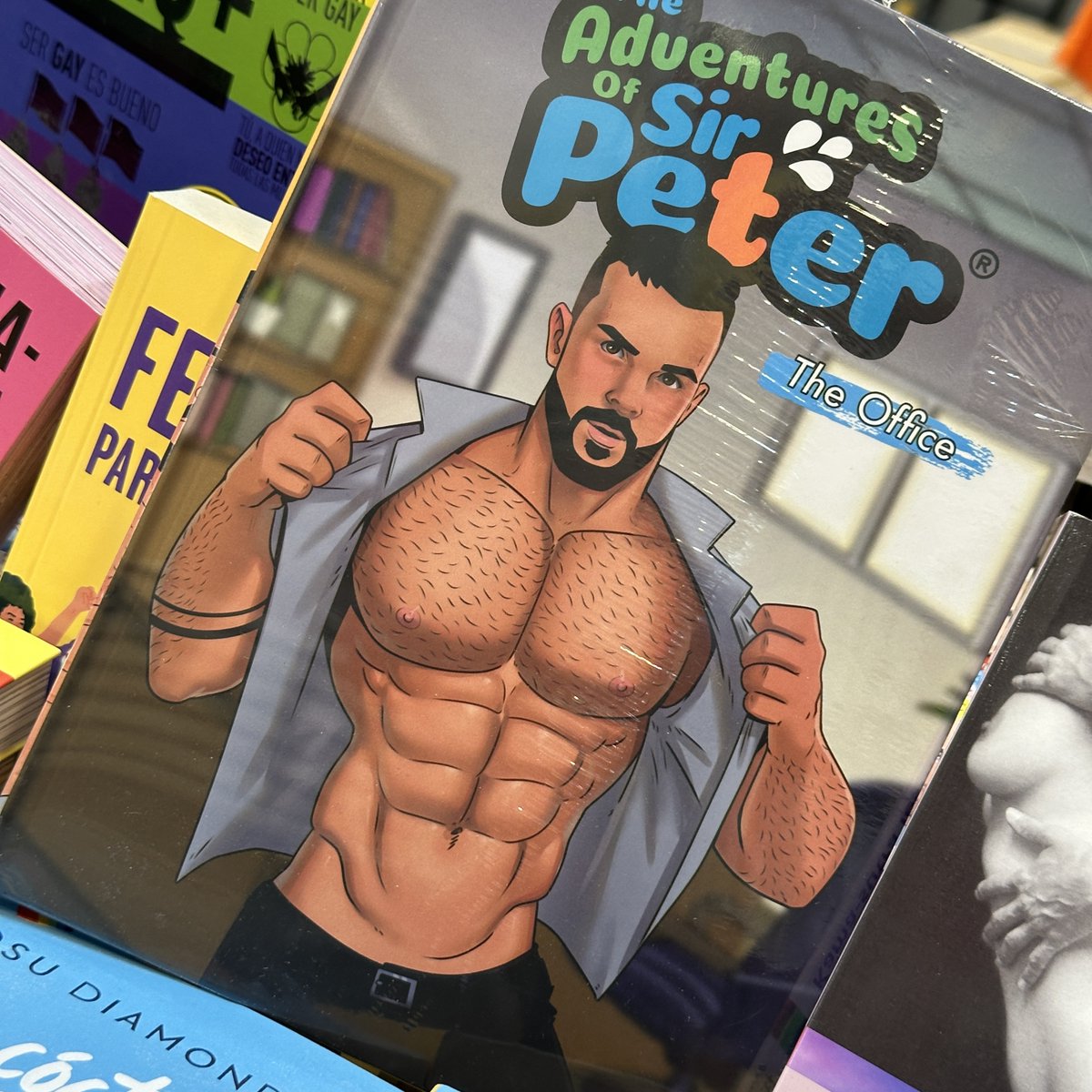 librerialife's tweet photo. Comic en #exclusiva en #Life: "Las Aventuras de Sir Peter" Sus propias vivencias y aventuras mรกs calientes.
#SirPeter #chueca #gaymadrid @sirpeter https://t.co/bGltKVZo0p