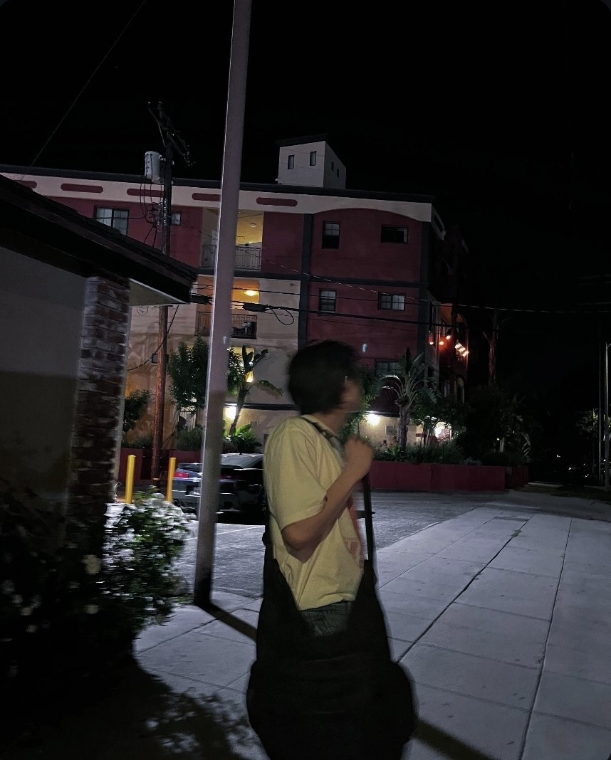 밤 Summer 밤 밤 Summer

#BOYNEXTDOOR #TAESAN
#보이넥스트도어 #태산