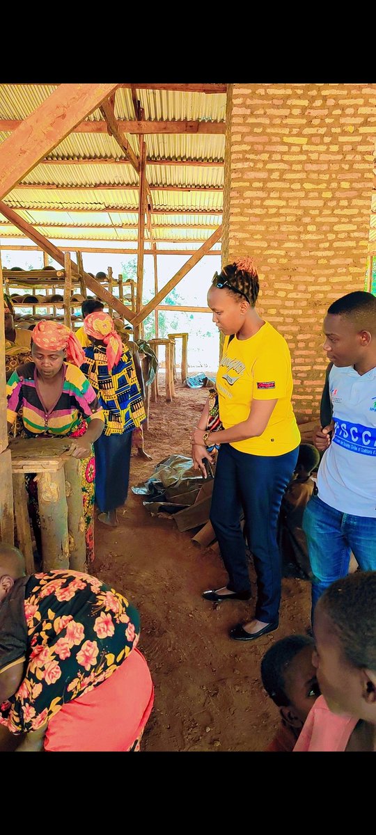 IPREBADBurundi's tweet image. Ce jeudi 25/07/2024, l&apos;IPREBAD a accueilli à Giheta la délégation de la @franceauburundi venue dans une mission de suivi de l&apos;état d&apos;avancement du projet de fabrication des tuiles modernes financé par l&apos;ambassade de France à travers son programme #PISCCA 
@followers