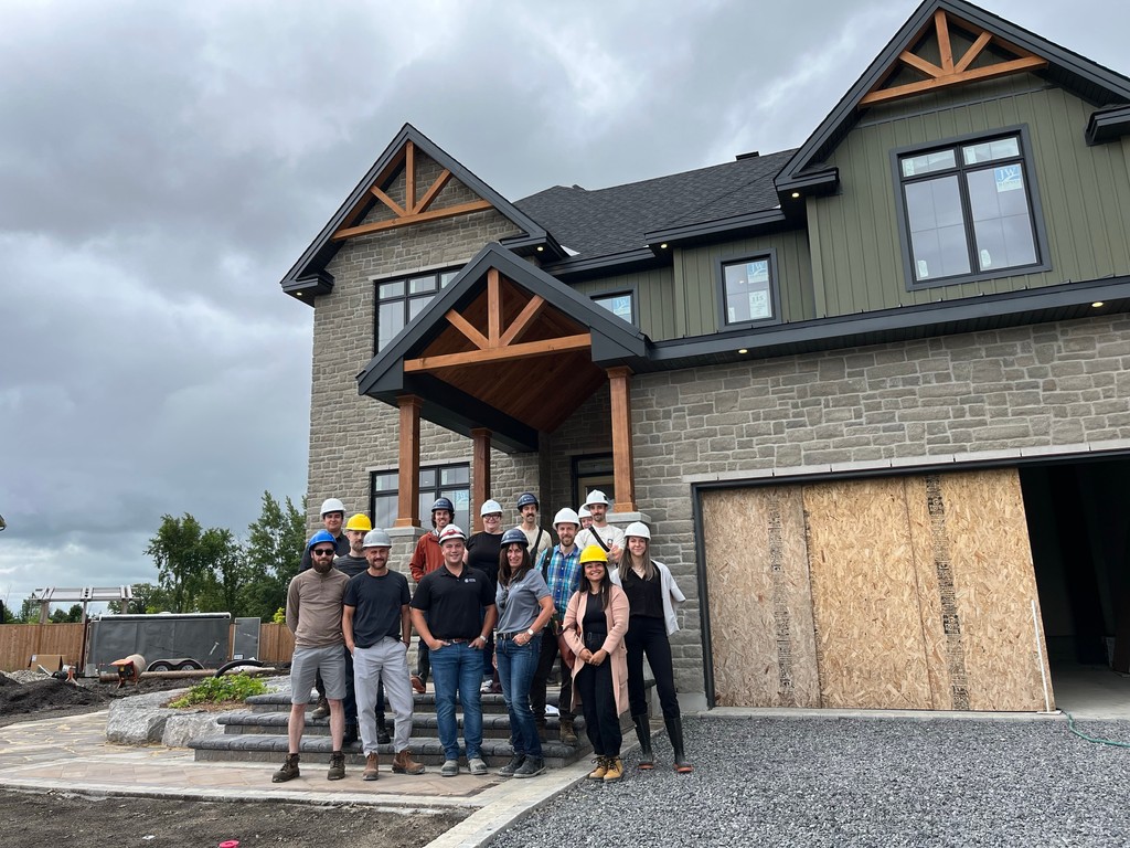 Minto Communities Ottawa (@mintocommottawa) on Twitter photo 🧸 The Oasis 2024 Minto Dream Home is shaping up! Our Ottawa team took a tour with <a href="/CHEO/">CHEO Ottawa</a> before the final touches are completed for the grand opening on September 4th.
Learn more at l8r.it/g6w7 👈️ 🧸 The Oasis 2024 Minto Dream Home is shaping up! Our Ottawa team took a tour with <a href="/CHEO/">CHEO Ottawa</a> before the final touches are completed for the grand opening on September 4th.
Learn more at l8r.it/g6w7 👈️