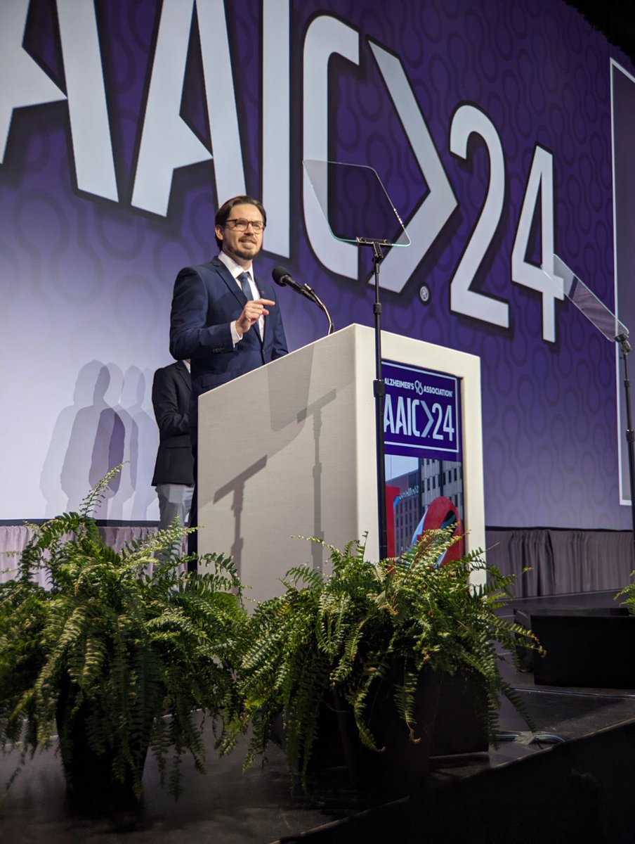 Alzheimer's Association (@alzassociation) on Twitter photo Congratulations to <a href="/erzimmer/">Eduardo Zimmer 🦋</a>, the #AAIC24 recipient of the Blas Frangione Early Career Achievement Award. This award recognizes early career researchers whose research in Alzheimer’s & dementia has the potential to impact the field by propelling it in novel directions. Congratulations to <a href="/erzimmer/">Eduardo Zimmer 🦋</a>, the #AAIC24 recipient of the Blas Frangione Early Career Achievement Award. This award recognizes early career researchers whose research in Alzheimer’s & dementia has the potential to impact the field by propelling it in novel directions.