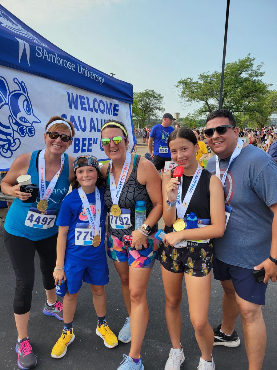 ambrosealumni's tweet image. Great job to our Bees who ran the Bix on Saturday morning! We had so much fun celebrating with you at the Bee Cool Tent!