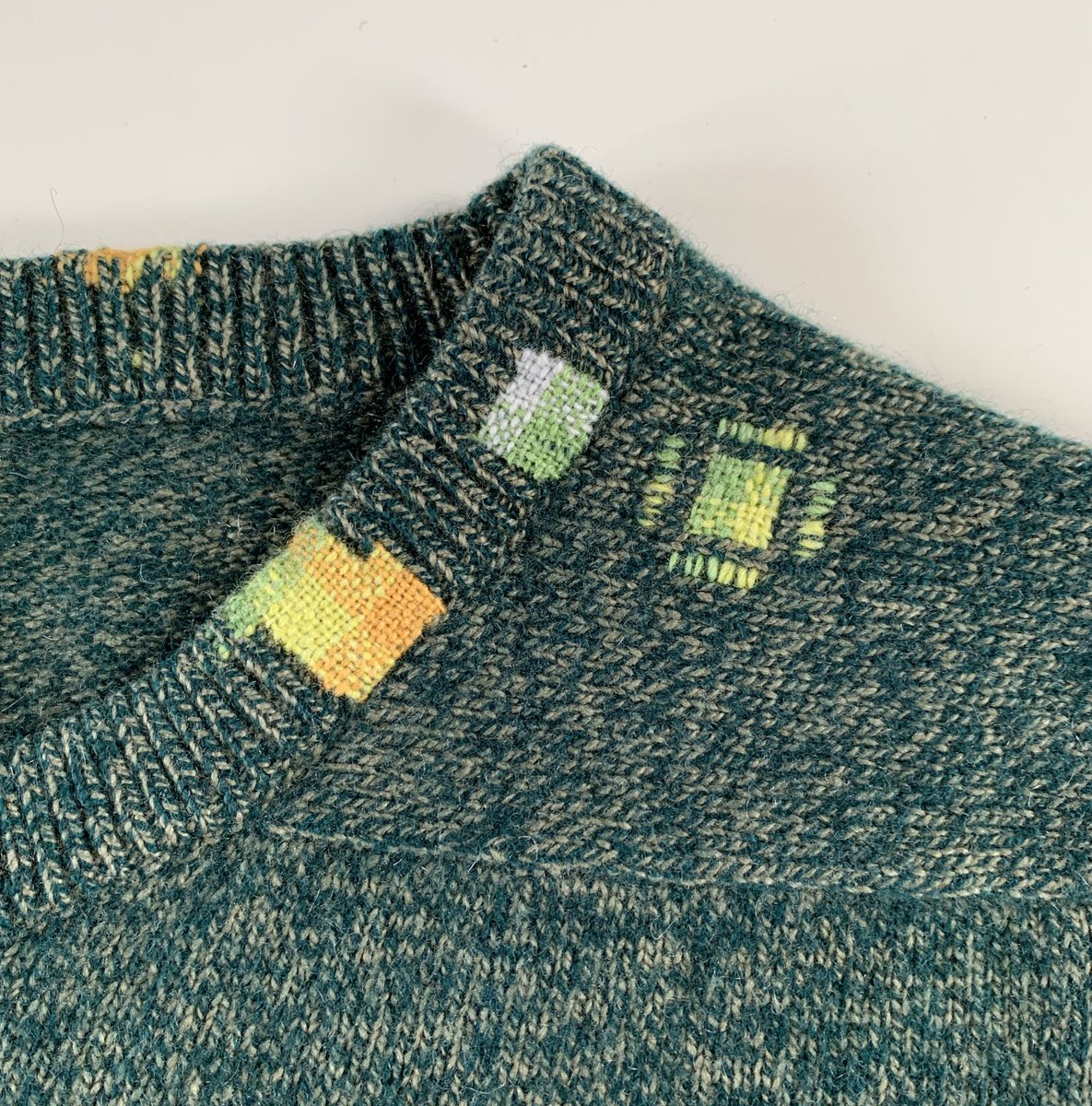 collingwoodnorr's tweet image. It’s moth season at the moment, and while moth damage can be a great creative opportunity, it’s still good to avoid them if possible! 

collingwoodnorrisdesign.com/knitwearblog/h…

#clothesmoths #visiblemending #caretips