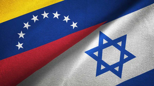 Defensa_Israel's tweet photo. Venezuela - ¿Hacia donde vamos? 🤦‍♂️
🇮🇱🇻🇪
El Chavismo ha perdido las elecciones en #Venezuela pero tal como se esperaba ha adulterado los resultados. ¿Qué podemos esperar ahora quienes amamos las libertades democráticas y quisiéramos ver nuevamente próspera a Venezuela?
🇻🇪😑 https://t.co/vdlmNB5SMS