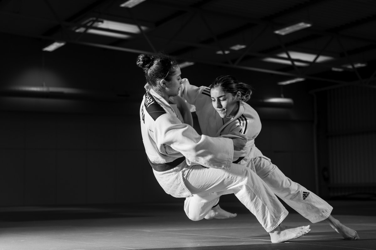 Leica Camera France tweet media