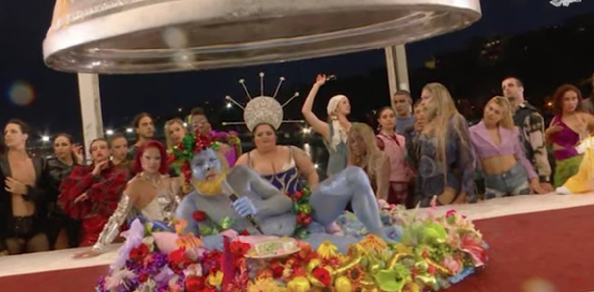 La comunidad de la tolerancia y el amor siendo totalmente intolerantes y mostrando odio a la única fé que los tolera, hipocresía total