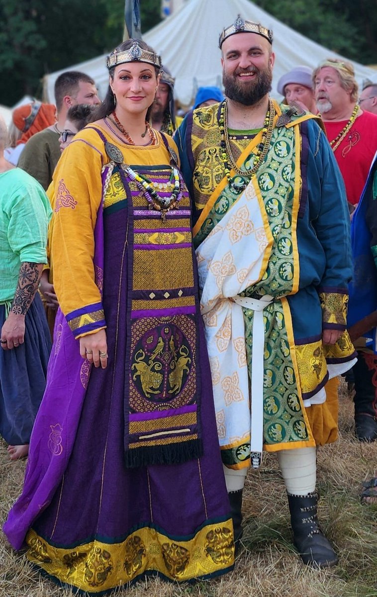 ShadowFox tweet media