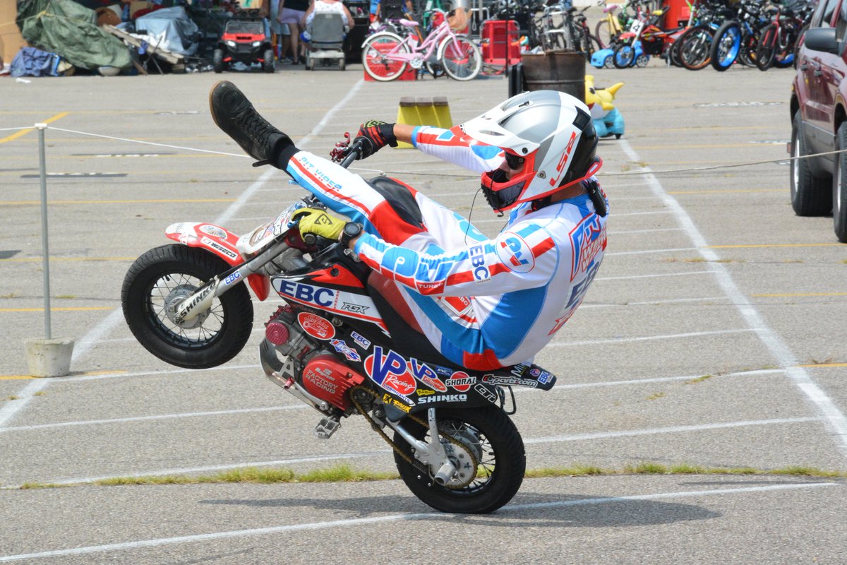 WHEELIE WIZZARD tweet media