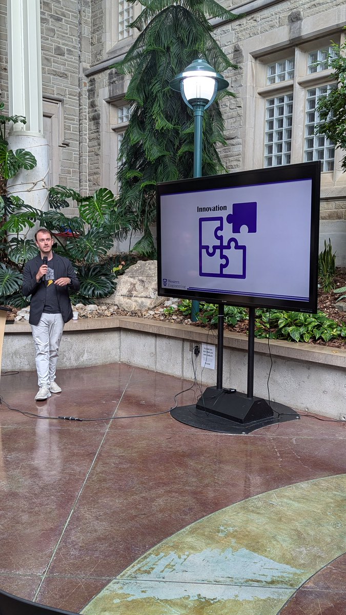Discovering new pathways towards a #CircularEconomy at today's Solutions for Carbon Transformation Workshop! #WesternU