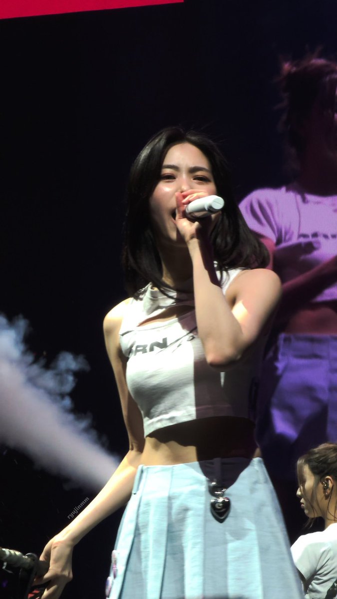 ryujinmm's tweet photo. 240720

什麼樣子的妳都完美💙

#ITZY #있지 
#ITZY_in_TAIPEI
#RYUJIN #류진 https://t.co/X1m9IKvd8g