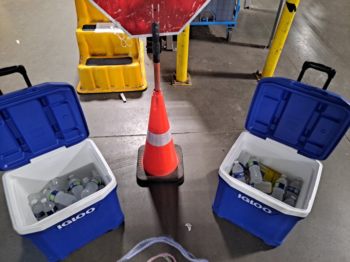 Are YOU work READY?! Making sure guys start hydrating the night before, rested &amp; eat before their shift! <a href="/ta_stover/">Terry Stover</a> <a href="/bwilliamskahf/">Brad Williams</a> <a href="/TradeshowToney/">Toney Wallace</a> <a href="/kelly_gonter/">Kelly Gonter</a> <a href="/UPSManJohn/">Big Johnny O</a> <a href="/ColumbiaMO_UPS/">Lauren Gaddy</a> <a href="/DINAUPS1/">DINA@UPS</a> <a href="/panacy6/">Cy Pana</a> <a href="/Almodova38/">Matthew Almodova</a> <a href="/UPSphoenix/">Phoenix East center safety team</a> <a href="/28a234fcab2245f/">Heather Roberts 💜</a>  @upseastcoastfl <a href="/LenexaSouth/">Lenexa South Package-UPS</a>