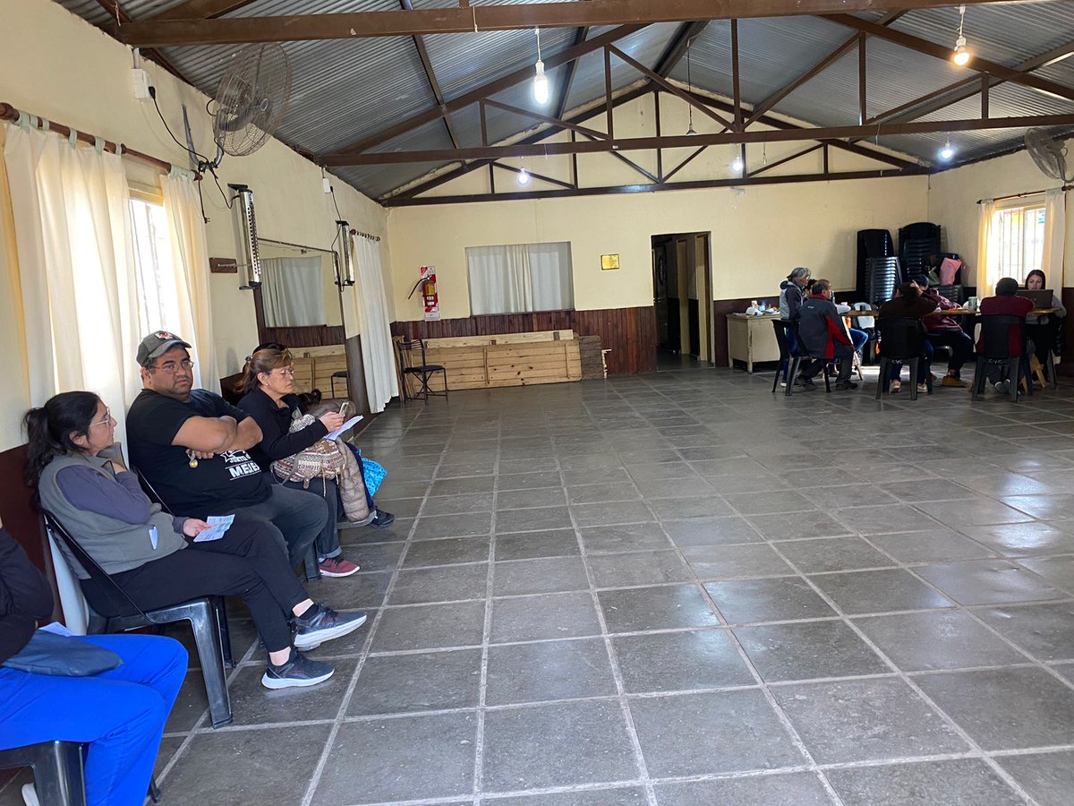 Muchas gracias <a href="/EpecOficial/">EPEC Córdoba</a> por las jornadas de Categorización en nuestra sede!!
La comunidad necesitaba tramitar, y trabajando en conjunto logramos ofrecer ese servicio 💪