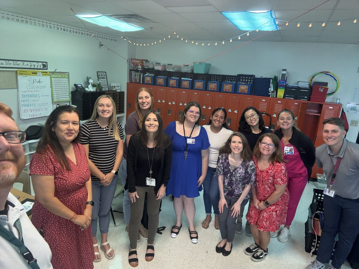 MsCokersClass's tweet image. New to Campus day!  #oneLISD #LISDnewteacher @HebronValleyES