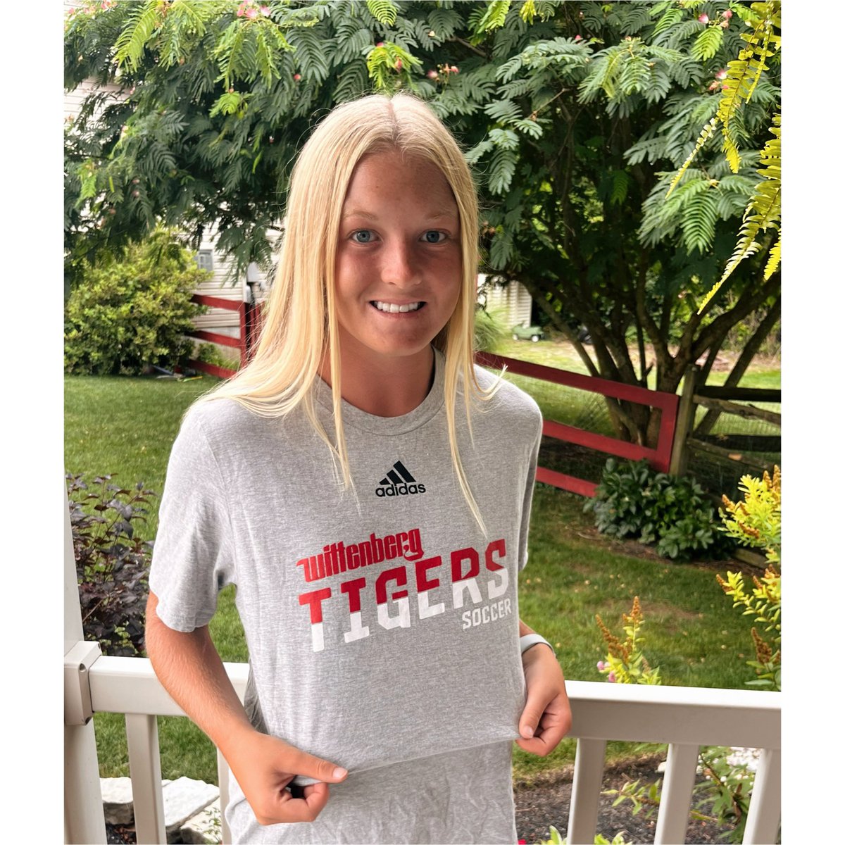 I am so excited to announce that I have verbally committed to continue my athletic and academic career at Wittenberg University. I am beyond grateful for my family, friends, teammates &amp; coaches for the endless support throughout my journey… to the next 4
#tigerup <a href="/WittWSoccer/">Wittenberg Women's Soccer</a>