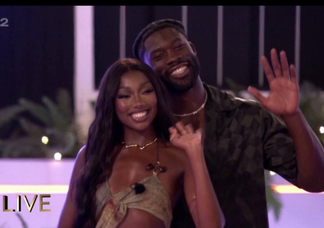 first Black Couple and the first Africans 
Thank you Mimii and Josh ❤️

Black Love Won! 🤍 #LoveIsland