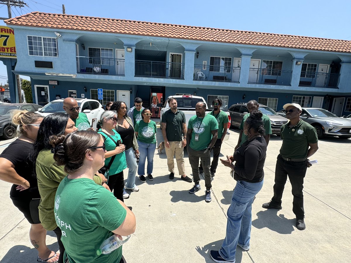 Our staff members visited several #InsideSafe sites to see the incredible impact our teams are making in the lives of our unhoused neighbors. We’re committed to this important work to uphold their humanity and dignity.

View more: flickr.com/gp/200589603@N…