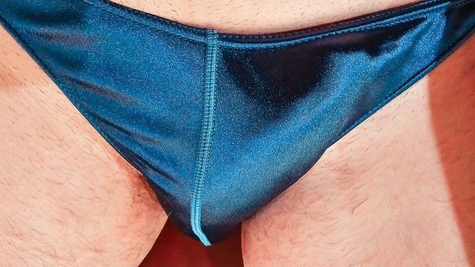 Some spandex briefs that came free with an Amoresy order. https://t.co/wFwgnoETZL<a href="/tag/fetish"class="tags"><span>#fetish</span></a><a href="/tag/lycra"class="tags"><span>#lycra</span></a>