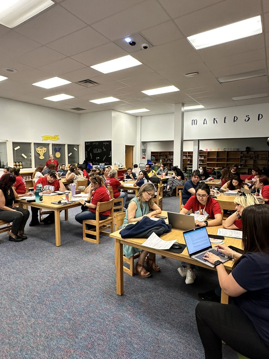 Jeanette Davis (@jdavismve) on Twitter photo MVEโs first Roadrunner 101 on Classroom Management! ๐๐ <a href="/es_regarrido/">Rachel.Garrido</a> <a href="/MVE_roadrunners/">Montana Vista Elementary</a> MVEโs first Roadrunner 101 on Classroom Management! ๐๐ <a href="/es_regarrido/">Rachel.Garrido</a> <a href="/MVE_roadrunners/">Montana Vista Elementary</a>