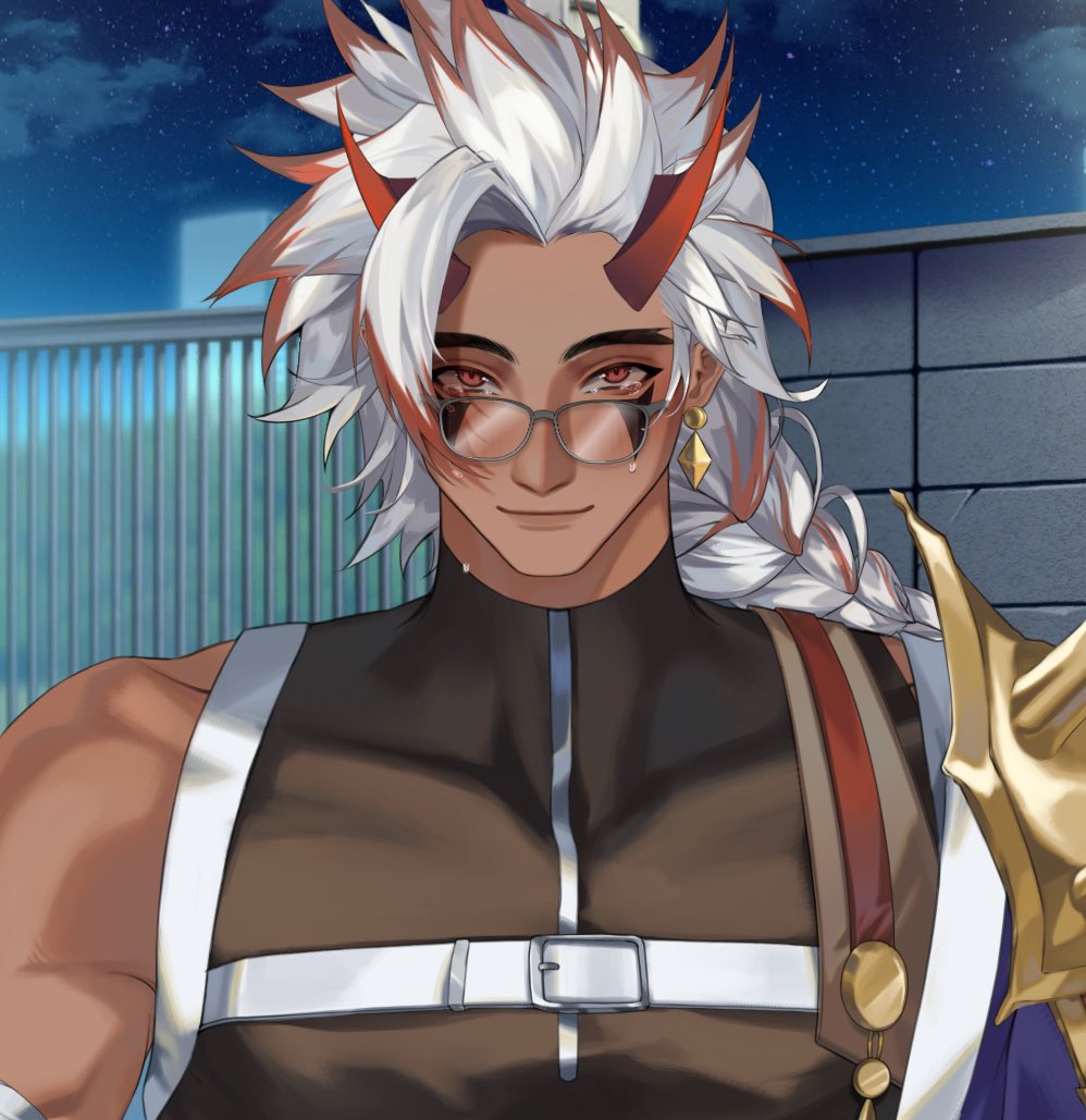 you wouldn’t hit a guy with glasses, would you?